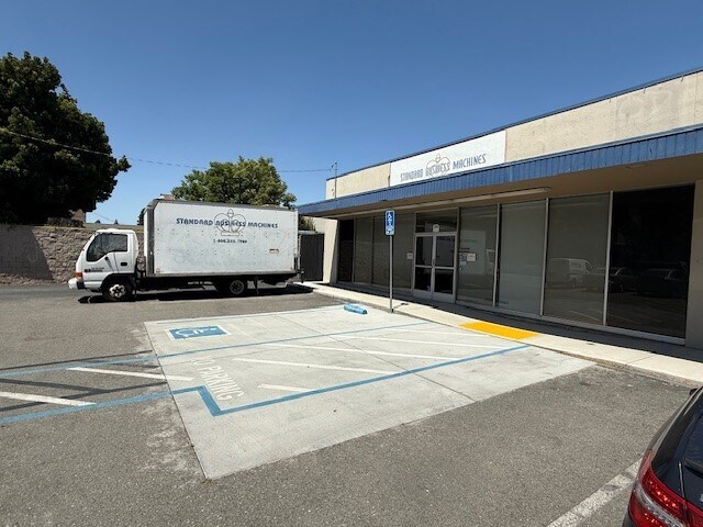 More Photos Of 366-376 Race St, San Jose Service For Lease