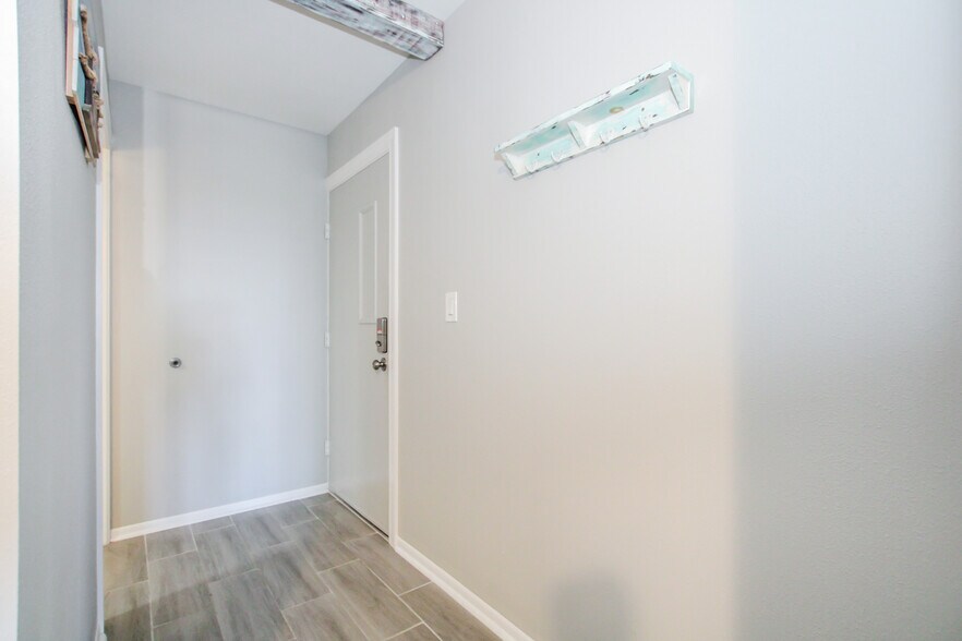 More Photos Of 3226 Stringfellow Rd, Saint James City Apartments For Sale