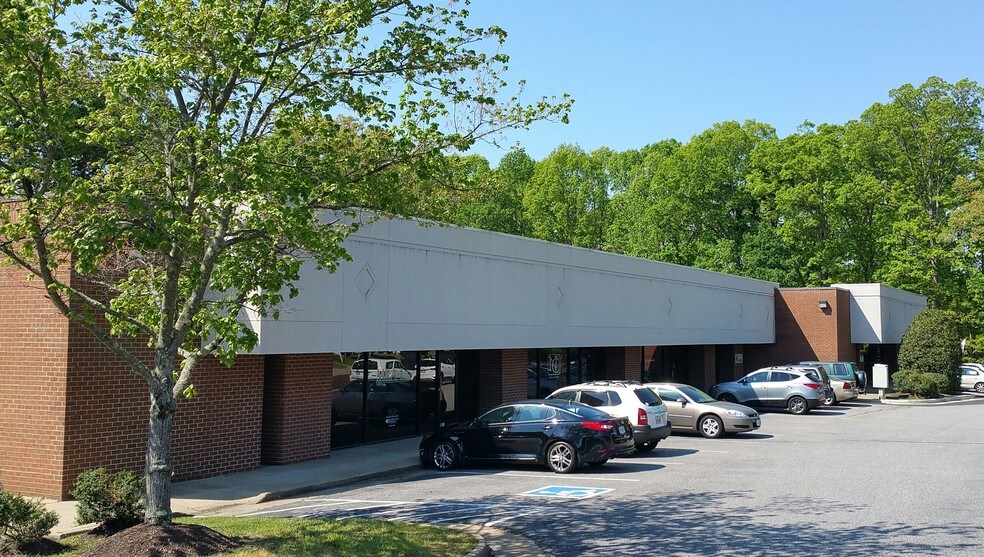 More Photos Of 535-549 Southlake Blvd, Richmond Light Distribution For Sale