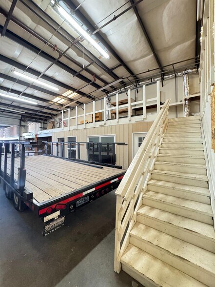 More Photos Of 509 Galaxy Way, Modesto Warehouse For Lease