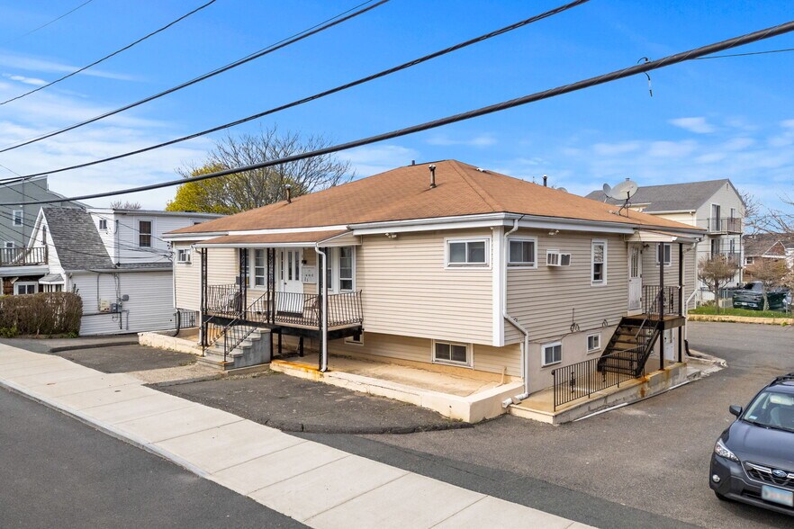 More Photos Of 120 Dolphin Ave, Revere Apartments For Sale