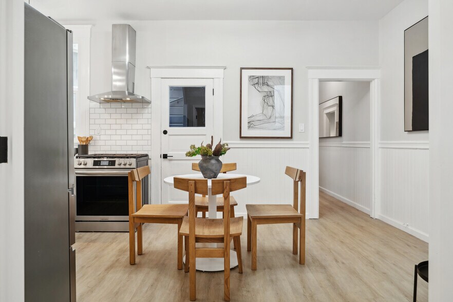 More Photos Of 17-19 Card Aly, San Francisco Apartments For Sale