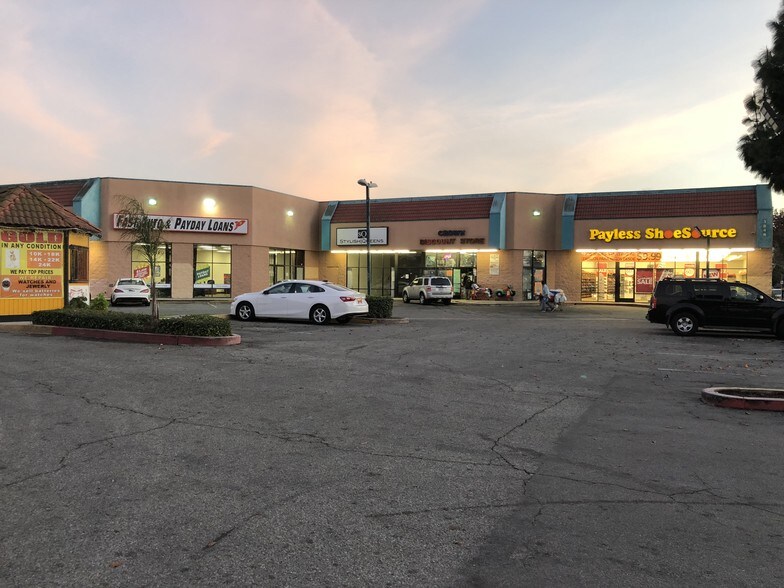 More Photos Of 3848 Tweedy Blvd, South Gate Storefront For Lease