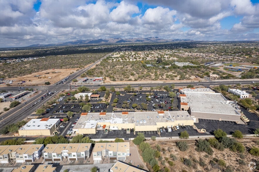 More Photos Of 8300-8360 N Thornydale Rd, Tucson Unknown For Lease