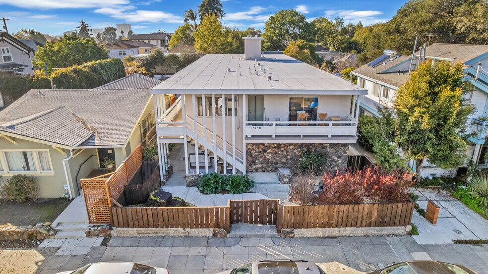 More Photos Of 3138 California St, Berkeley Apartments For Sale