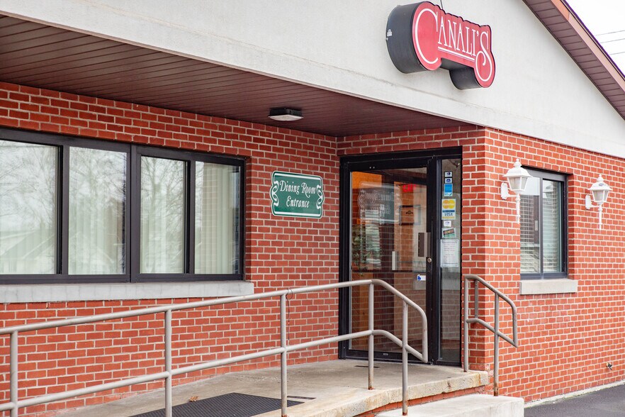 More Photos Of 126 Mariaville Rd, Schenectady General Retail For Sale