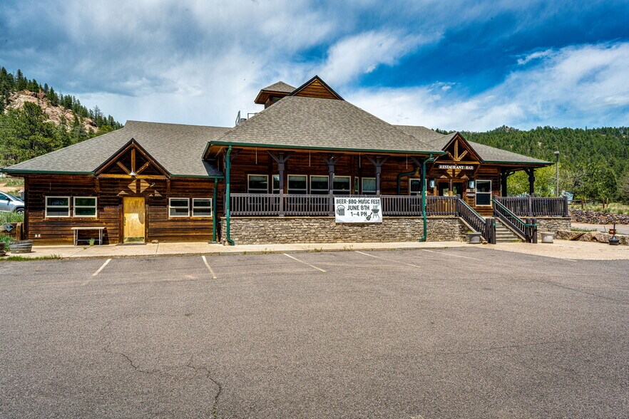 More Photos Of 16940 Pine Valley Rd, Pine Restaurant For Sale