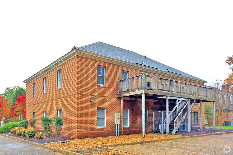 More Photos Of 749 Thimble Shoals Blvd, Newport News Medical For Lease
