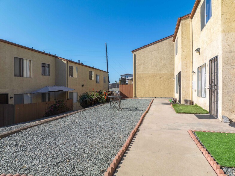 More Photos Of 1645-1685 S 43rd St, San Diego Apartments For Sale