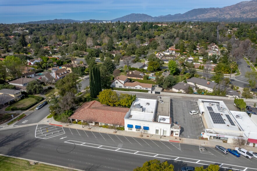 More Photos Of 2065-2095 Huntington Dr, San Marino Office For Sale