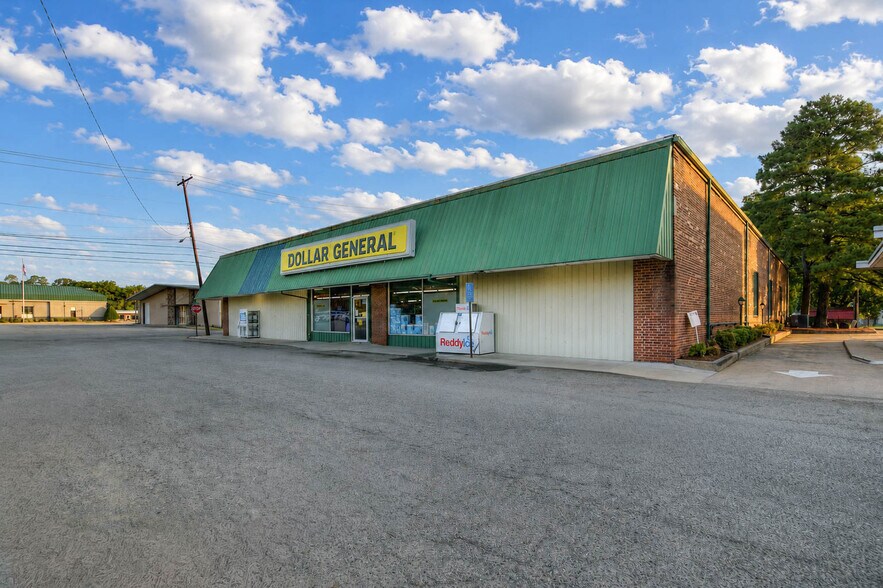 More Photos Of 201 Clayton Ave, Poteau Freestanding For Sale