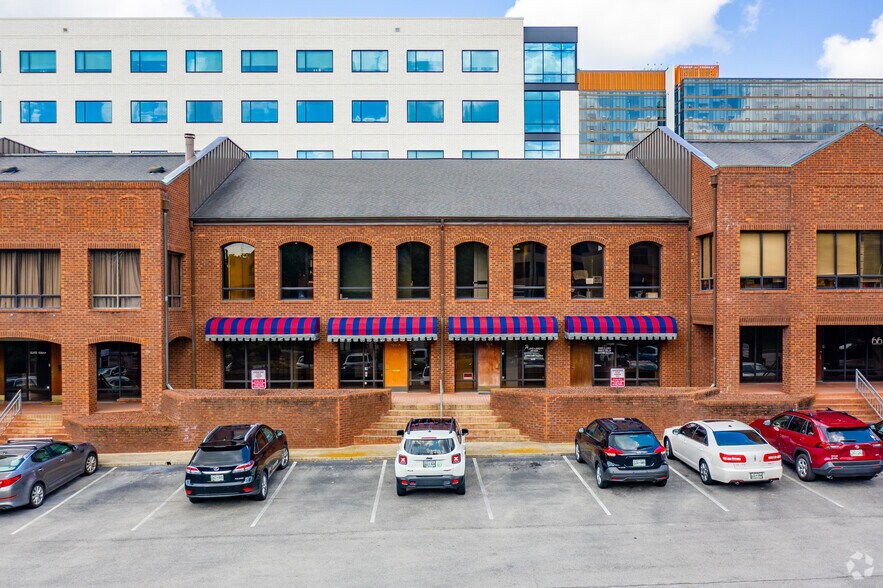 More Photos Of 33 Music Sq W, Nashville Loft Creative Space For Lease