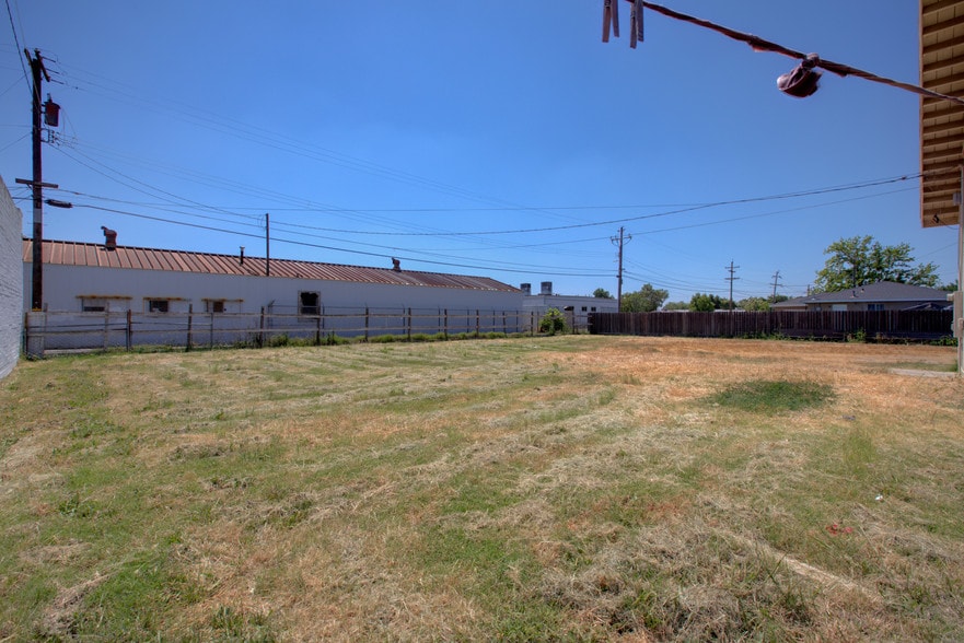 More Photos Of 332 W 8th St, Merced Religious Facility For Sale