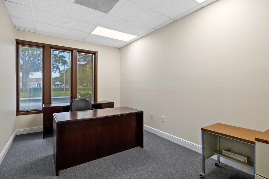 More Photos Of 15055 SW 122nd Ave, Miami Office For Sale