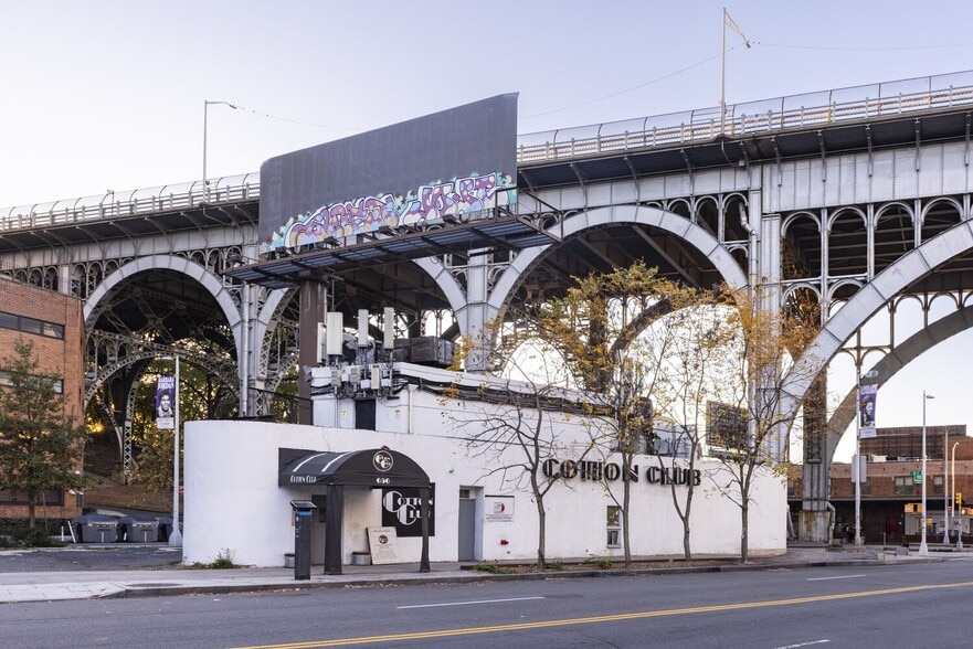 More Photos Of 656 W 125th St, New York Bar For Sale