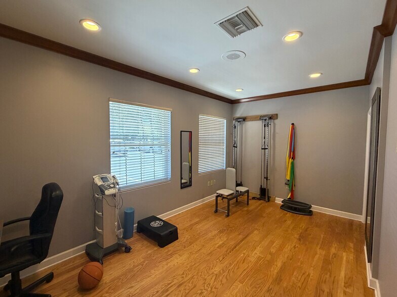 More Photos Of 2655 State Road 580, Clearwater Medical For Lease