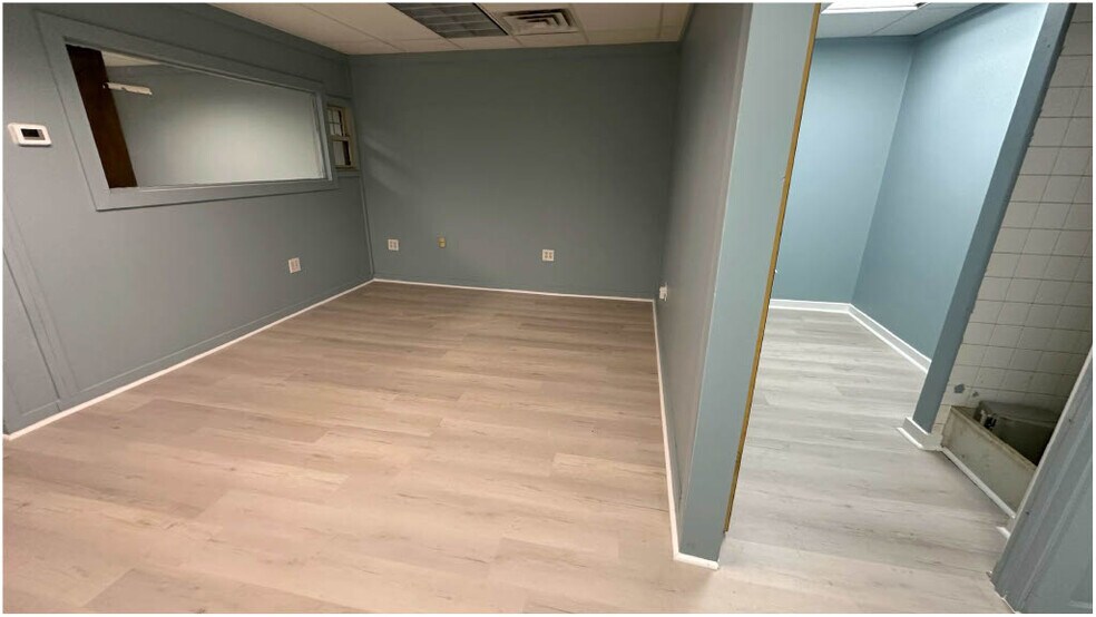 More Photos Of 4521 N Frederick Pike, Dayton Warehouse For Sale