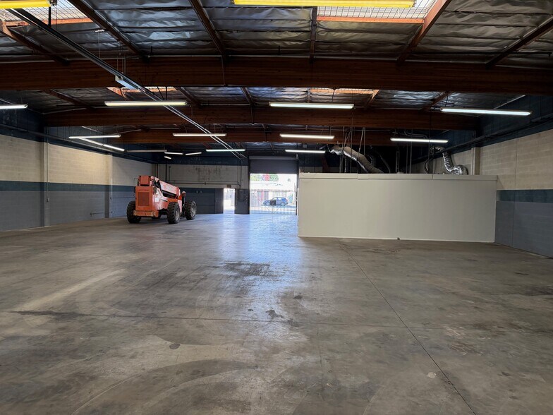 More Photos Of 2503 Seaman Ave, South El Monte Warehouse For Lease