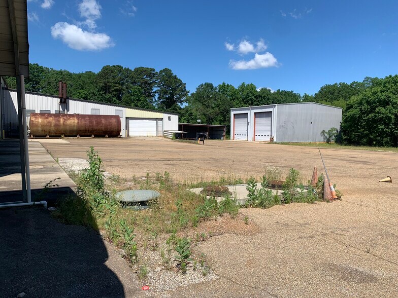More Photos Of 4935 Whitehurst Dr, Longview Industrial For Sale