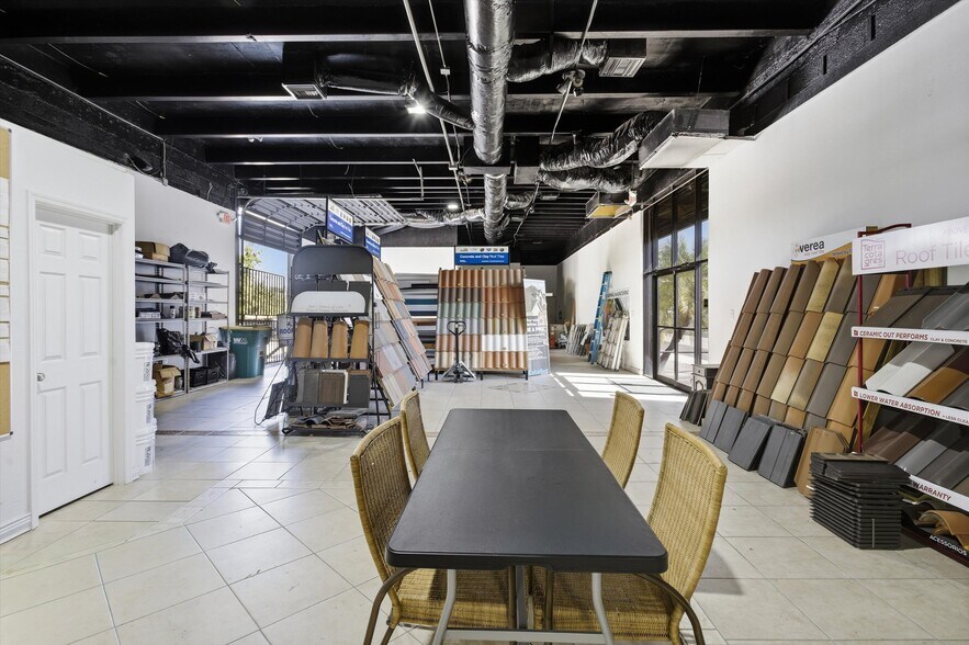 More Photos Of 22790 S Dixie Hwy, Miami Showroom For Lease