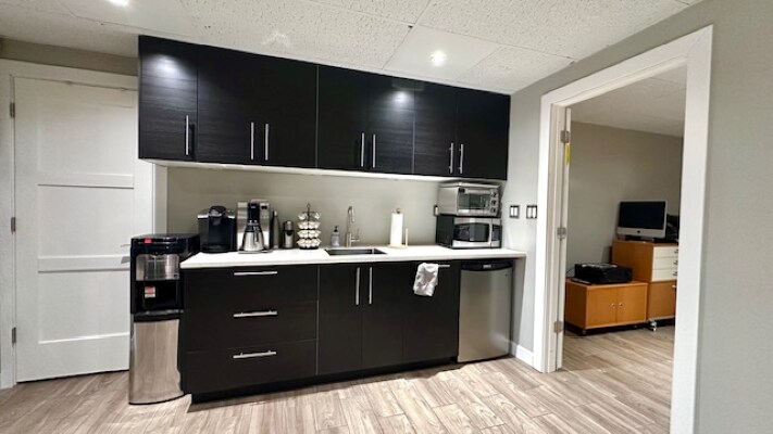 More Photos Of 4751 Conway Rd, Orlando Office For Lease