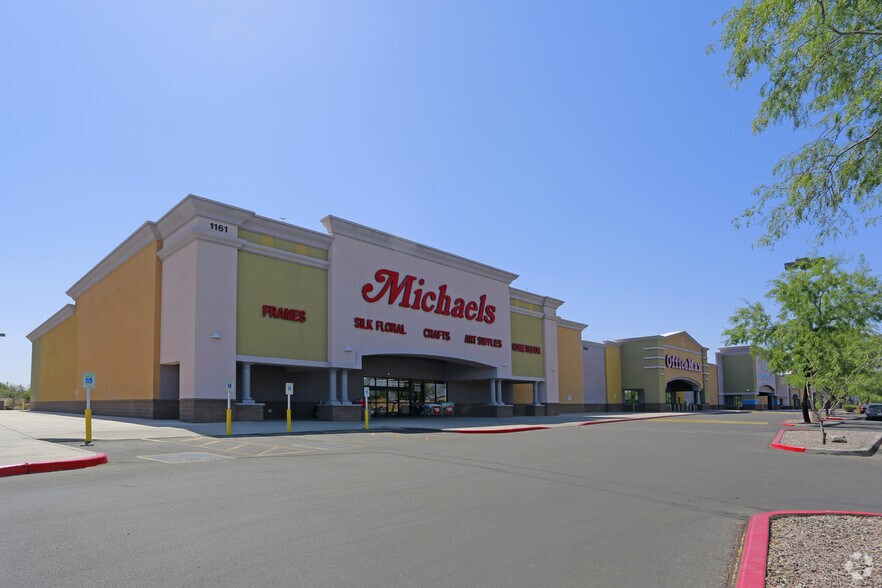 More Photos Of 5117-5515 S Calle Santa Cruz, Tucson Unknown For Lease
