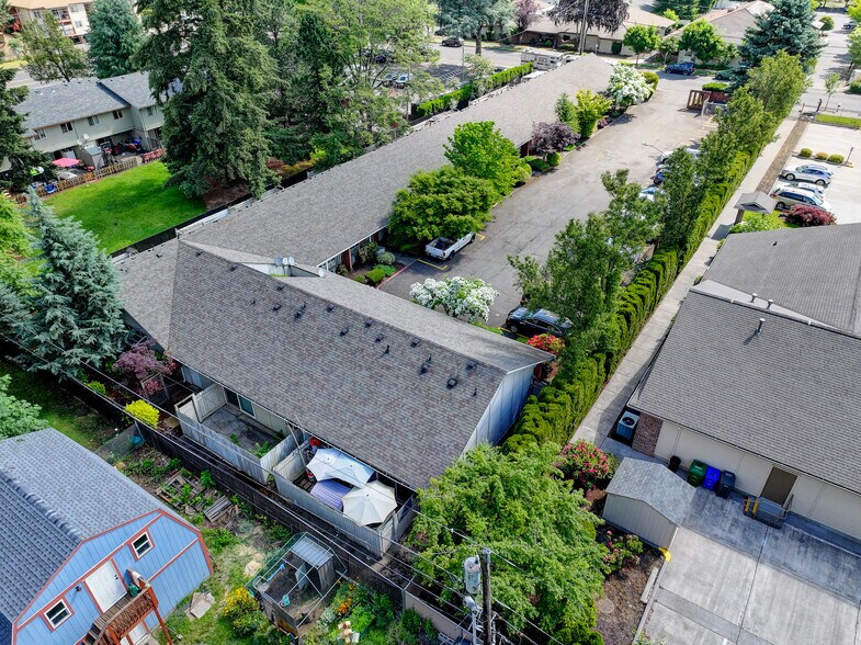More Photos Of 611 SE 139th Ave, Portland Apartments For Sale