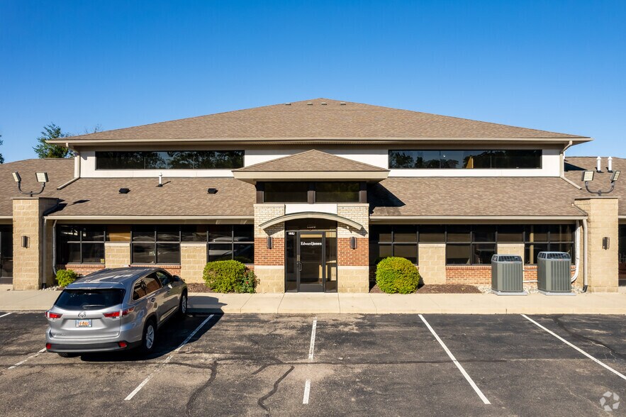 More Photos Of 45200 Card Rd, Macomb Township Office For Lease