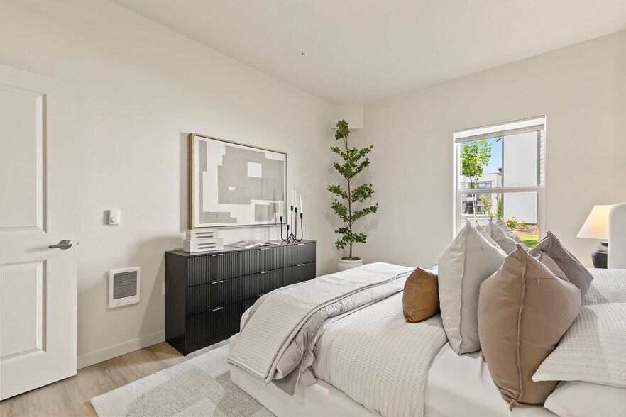More Photos Of 7011 NE 126th St, Vancouver Apartments For Sale
