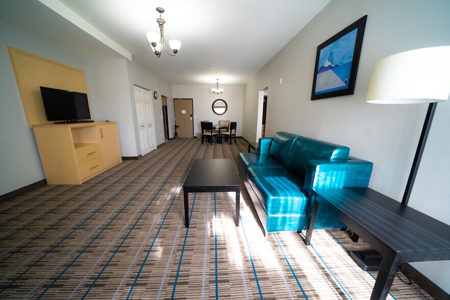 More Photos Of 480 Westland Dr, Brigham City Hotel For Sale