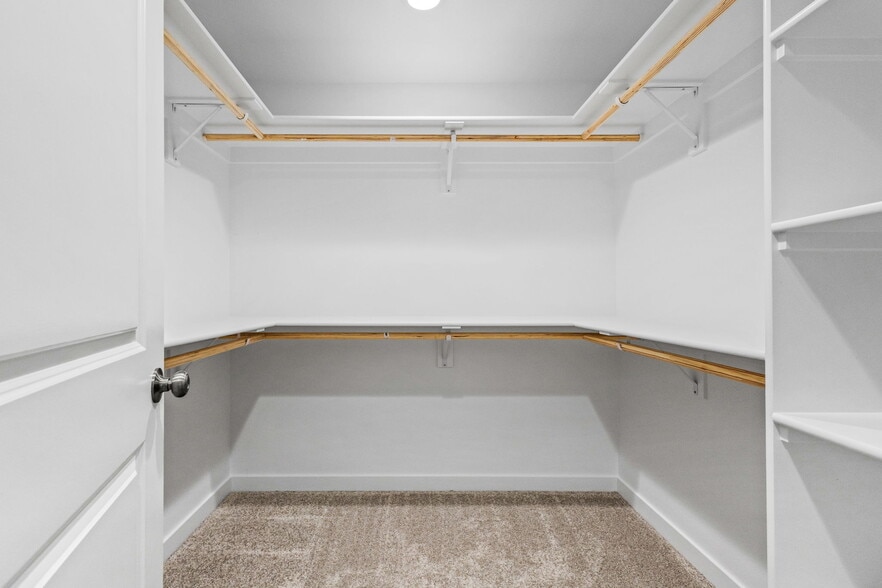 More Photos Of 3619 Green River Rd, Sweet Home Multifamily For Sale