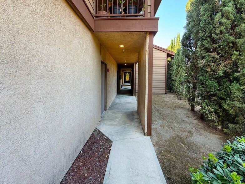 More Photos Of 314 Lincoln Ave, Glendale Apartments For Sale