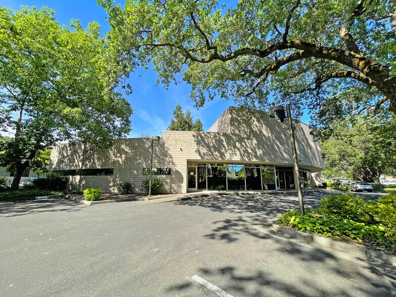 More Photos Of 2421 Mendocino Ave, Santa Rosa Office Residential For Lease