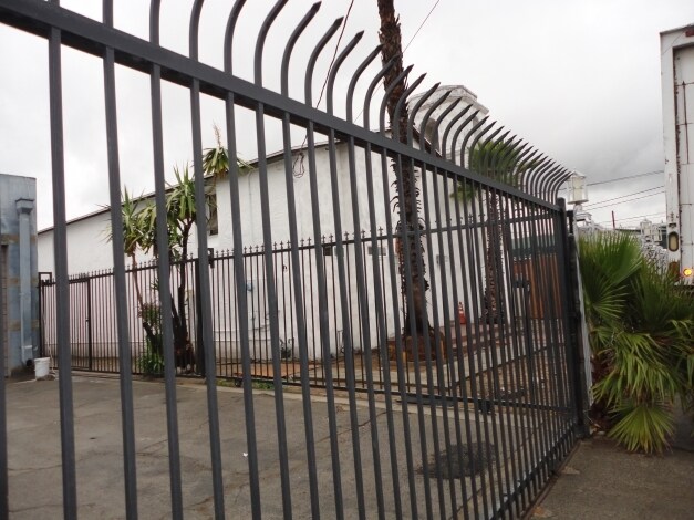 More Photos Of 5447 Satsuma St, North Hollywood Warehouse For Sale