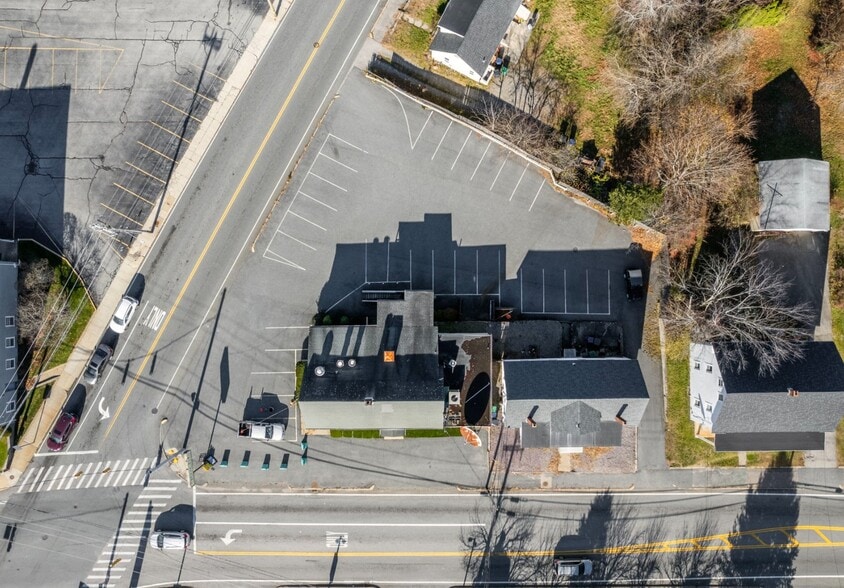 More Photos Of 1593 Centerville Rd, Warwick Restaurant For Lease