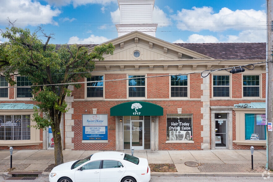 More Photos Of 7364-7390 Reading Rd, Cincinnati Storefront Retail Office For Lease