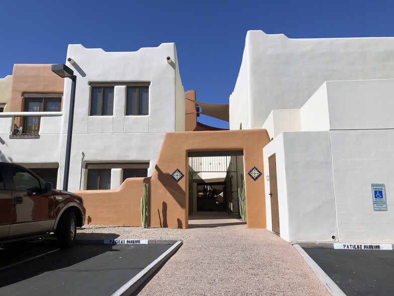 More Photos Of 9755 N 90th St, Scottsdale Medical For Lease