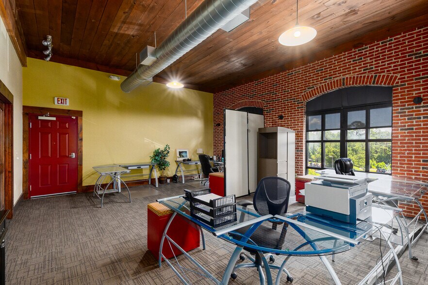 More Photos Of 918 Holcomb Bridge Rd, Roswell Loft Creative Space For Sale