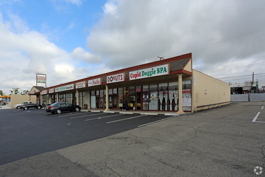 More Photos Of 141-169 E Imperial Hwy, La Habra Unknown For Lease