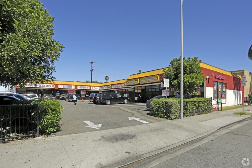 Primary Photo Of 2521 E Florence Ave, Huntington Park Freestanding For Lease