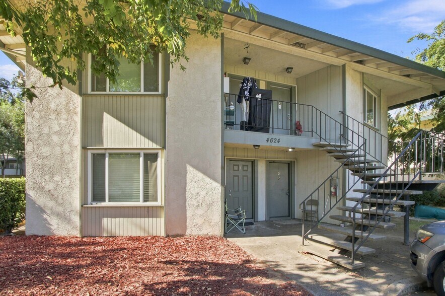 More Photos Of 4624 Ashdale Ct, Sacramento Apartments For Sale