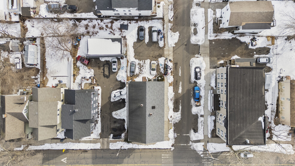 More Photos Of 127 James St, New Haven Apartments For Sale