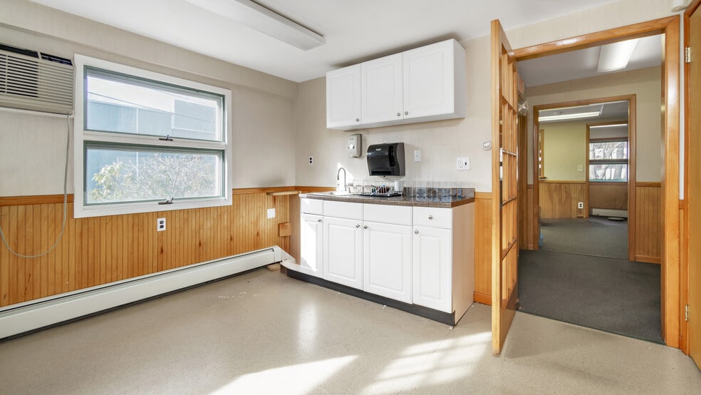 More Photos Of 26 Frowein Rd, Center Moriches Warehouse For Sale
