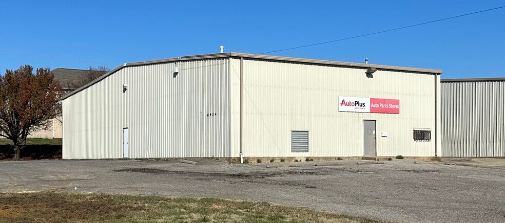 More Photos Of 6934 Interstate Blvd, Horn Lake Warehouse For Lease