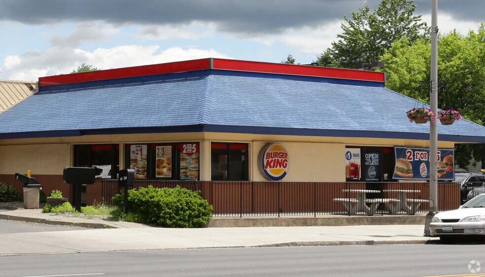 More Photos Of 439 Central Ave, Albany Fast Food For Sale