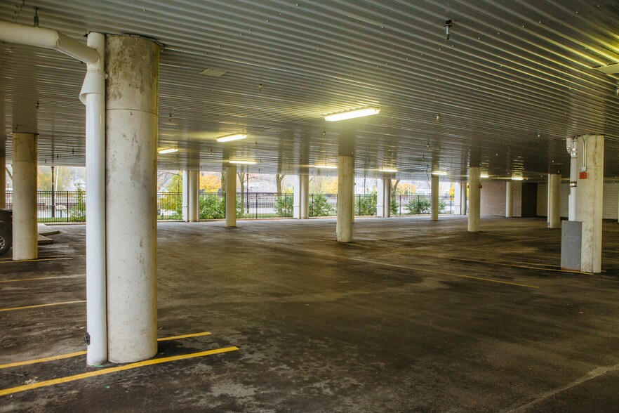 More Photos Of 1415 1st Ave W, Owen Sound Medical For Lease