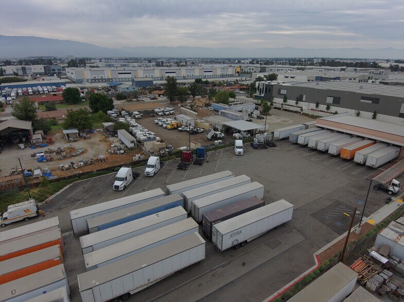 More Photos Of 11101 Calabash Ave, Fontana Truck Terminal For Sale