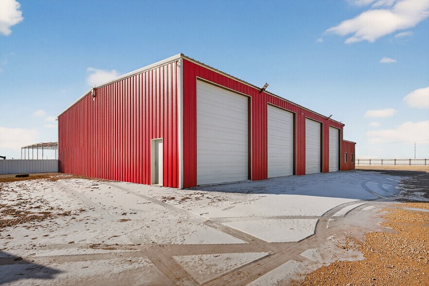 More Photos Of 1850 N FM 866, Odessa Warehouse For Sale