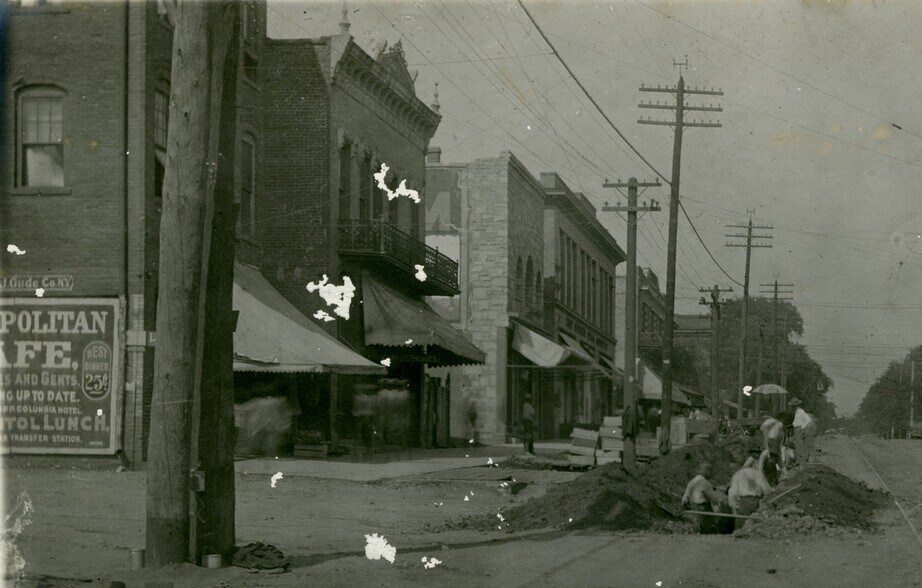 More Photos Of 911 Gervais St, Columbia Freestanding For Lease