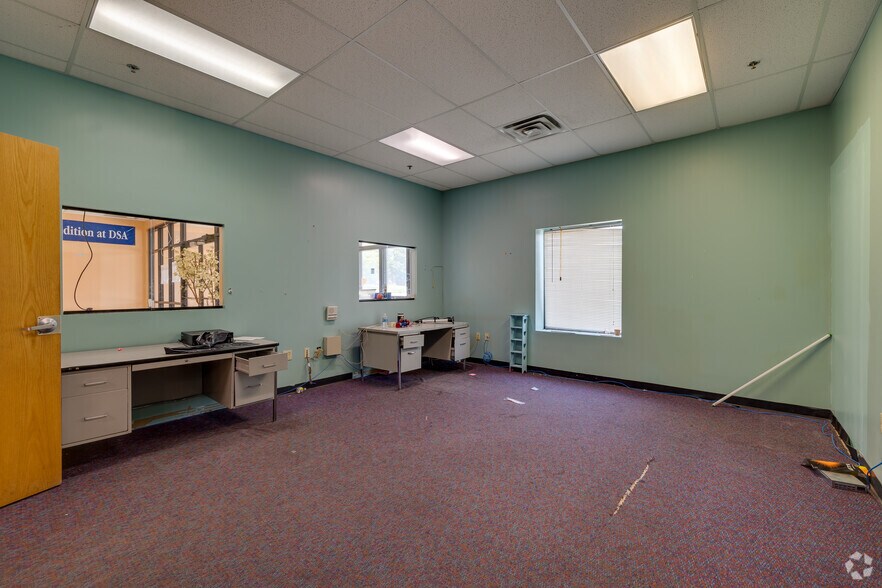 More Photos Of 280 S Memorial Dr, Tulsa Schools For Sale